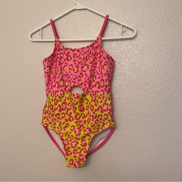 Art Class Girls One Piece hot pink animal print cut out swimsuit bathing suit M8 - Picture 2 of 7